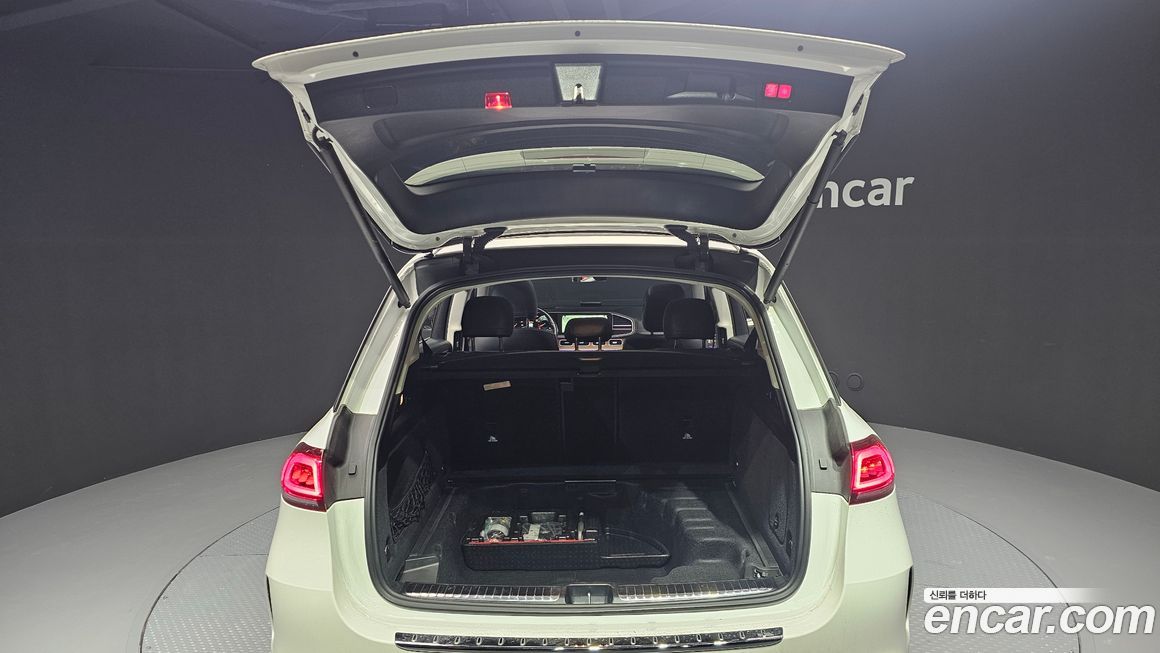 Mercedes-Benz GLE-Class 2021