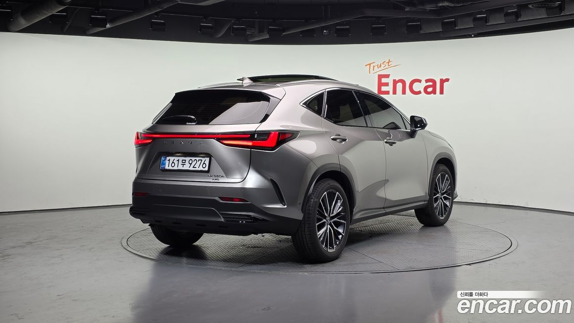 Lexus NX 2025