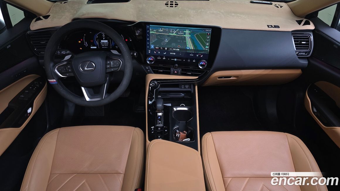 Lexus NX 2025