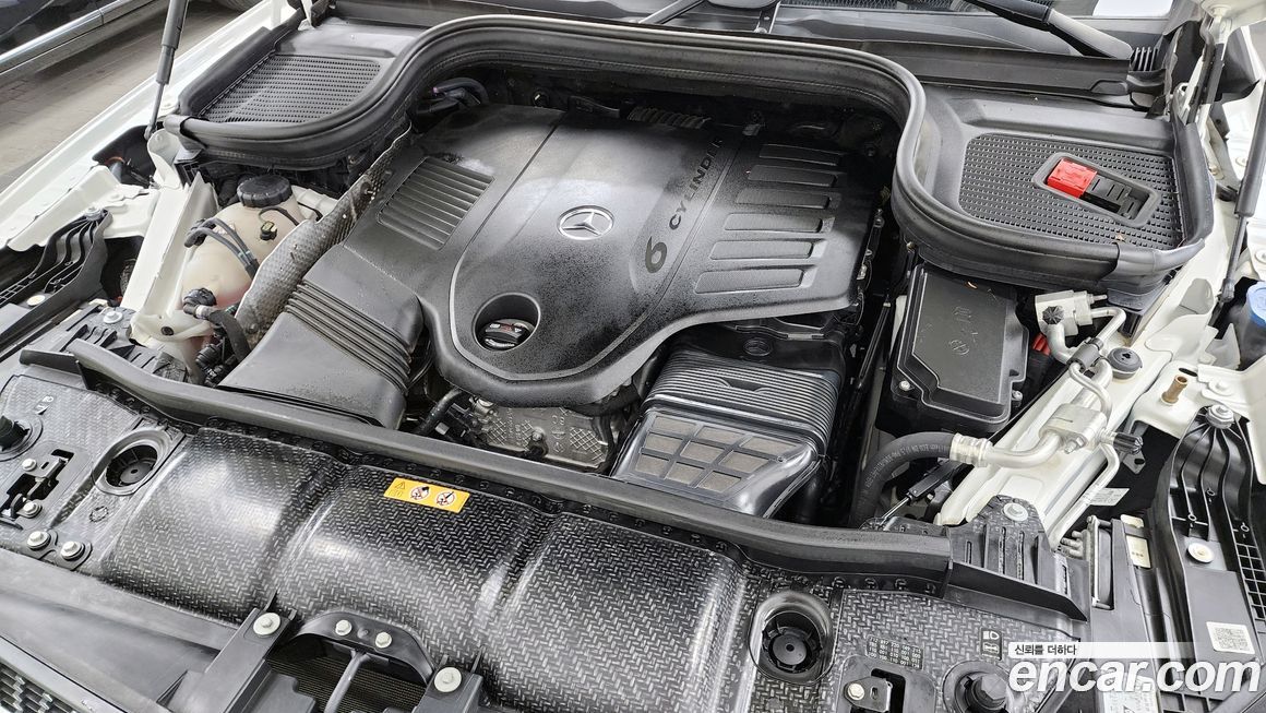 Mercedes-Benz GLE-Class 2023