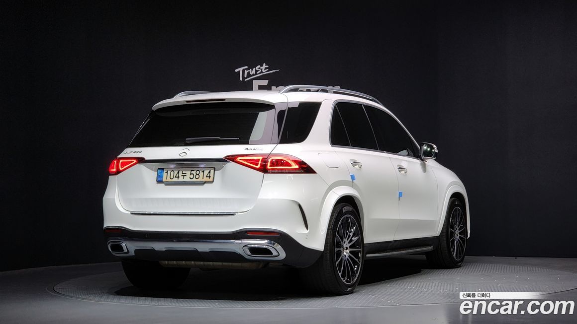 Mercedes-Benz GLE-Class 2023