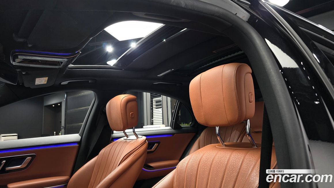 Mercedes-Benz S-Class 2023