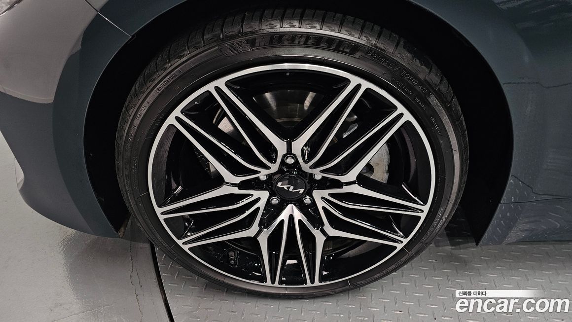 Kia Stinger 2023