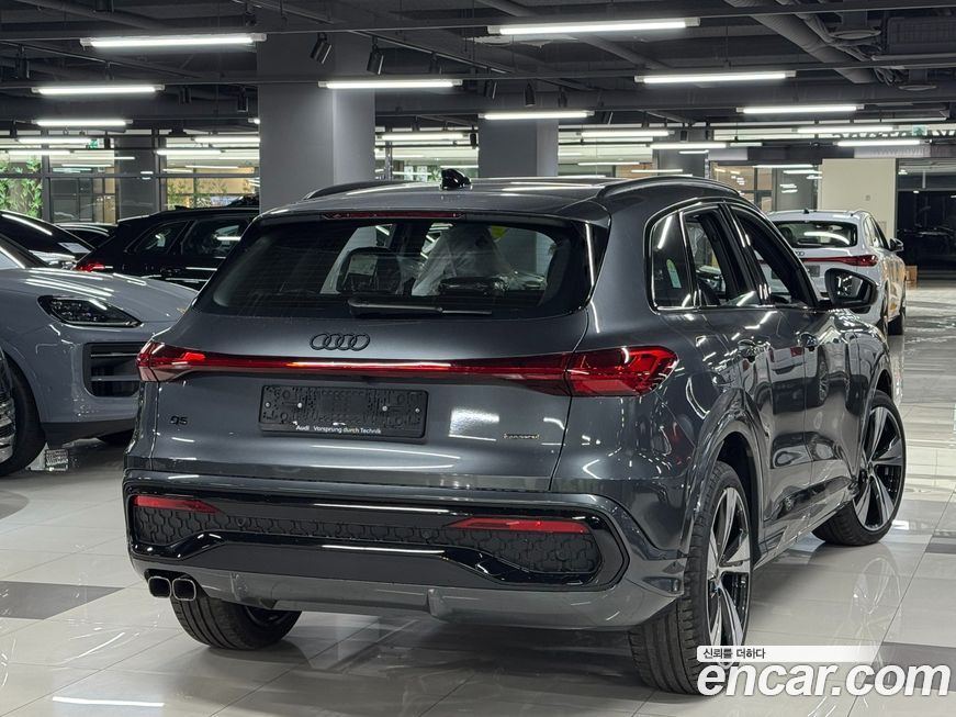 Audi Q5 2025