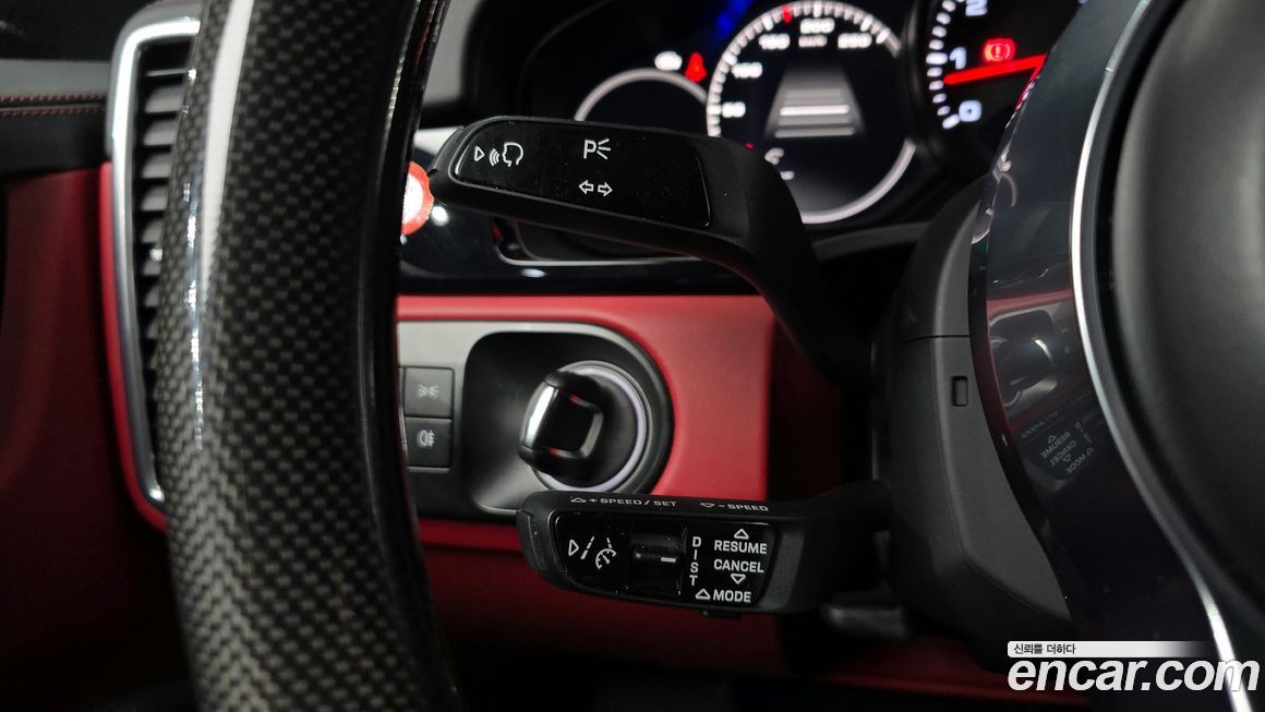 Porsche Cayenne 2022