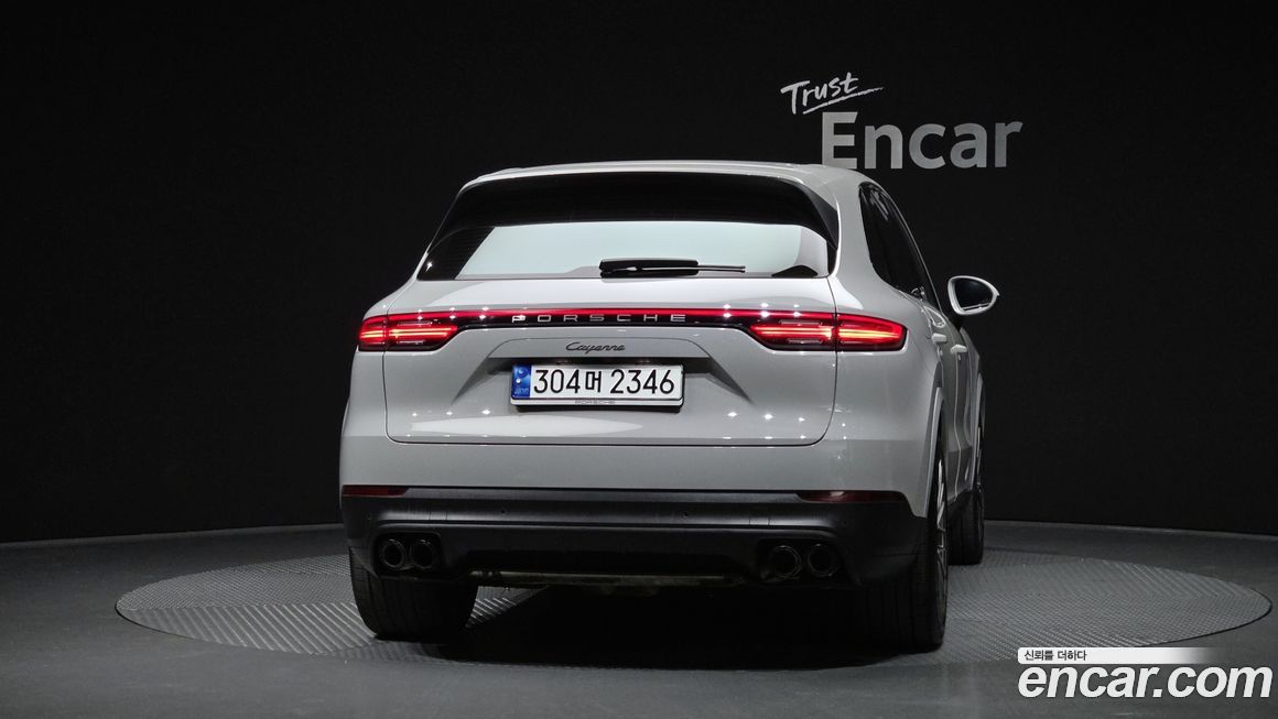 Porsche Cayenne 2022