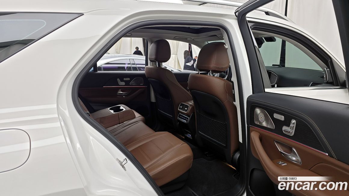 Mercedes-Benz GLE-Class 2025