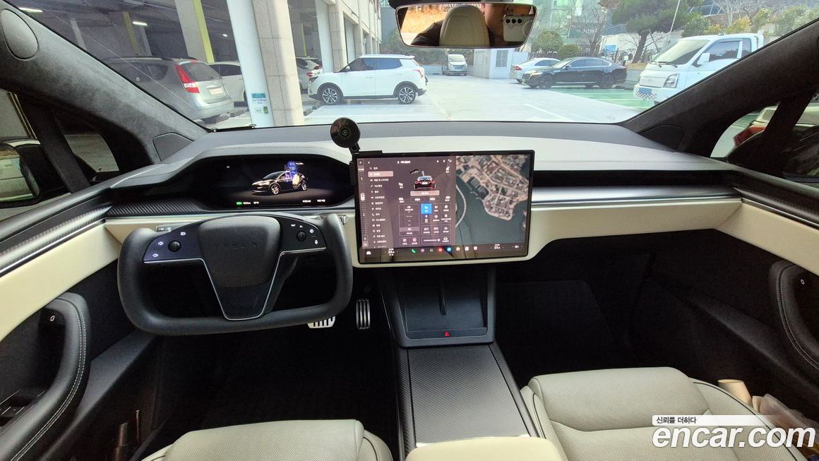 Tesla Model X 2023
