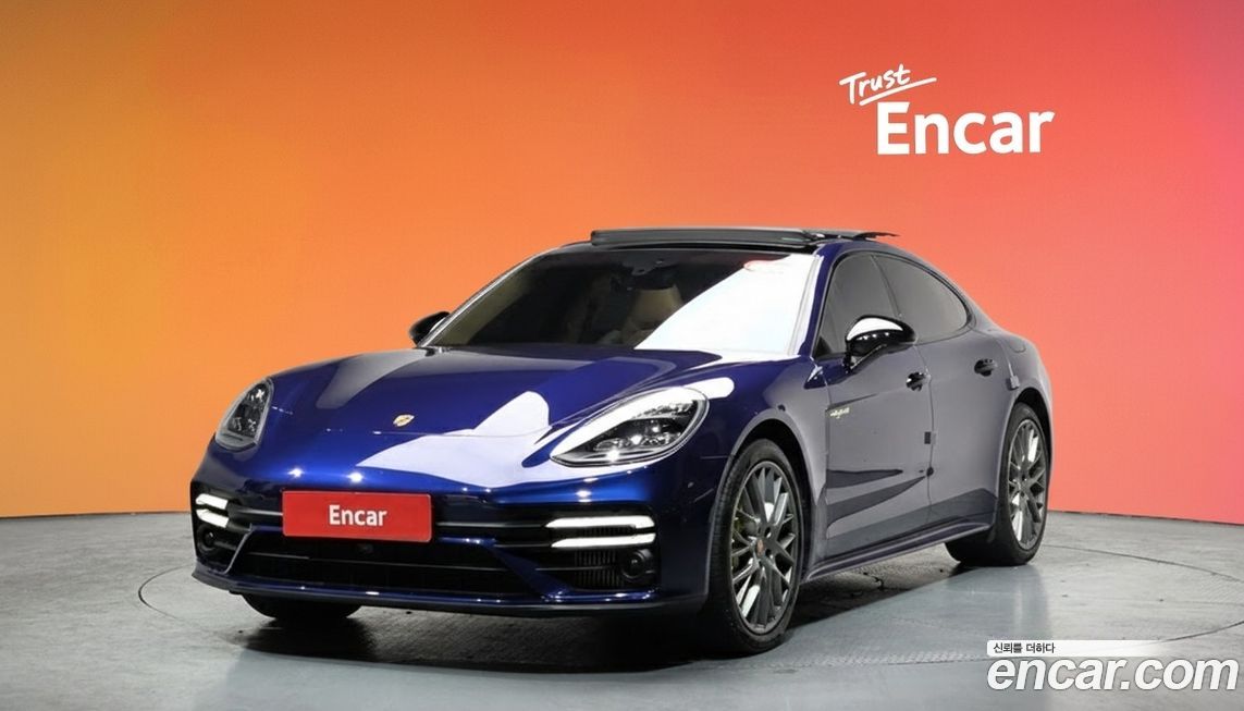 Porsche Panamera 2021