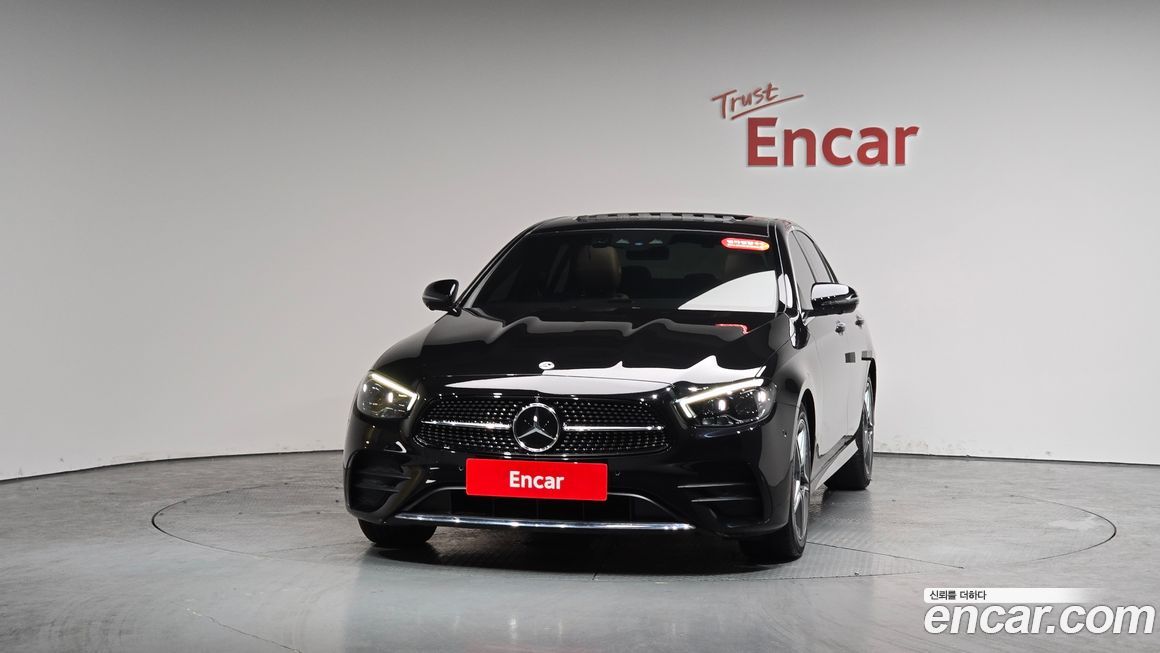 Mercedes-Benz E-Class 2023