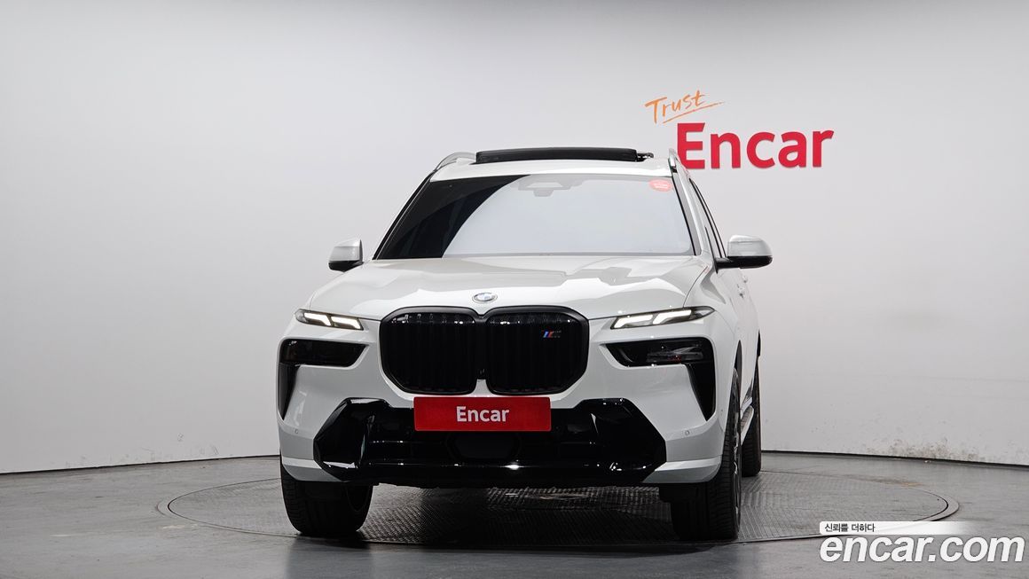 BMW X7 2024