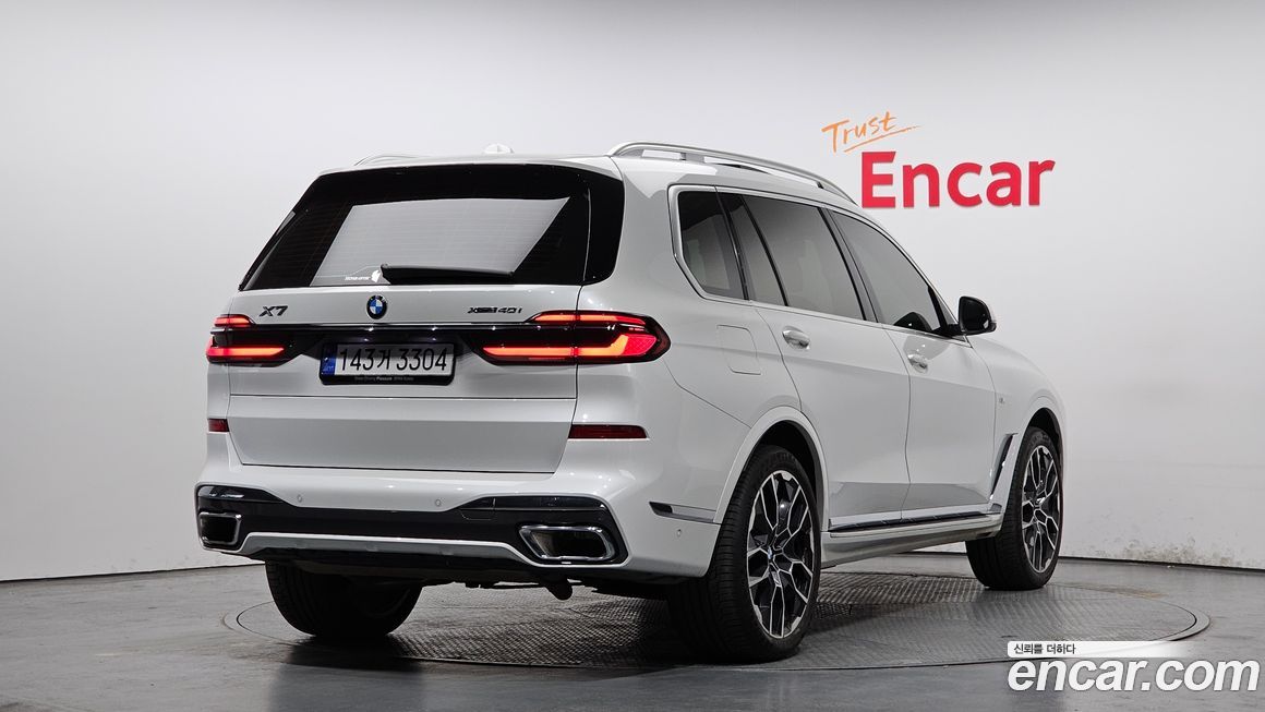 BMW X7 2024