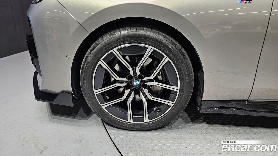 BMW 7-Series 2025