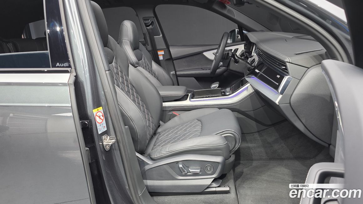 Audi Q7 2025