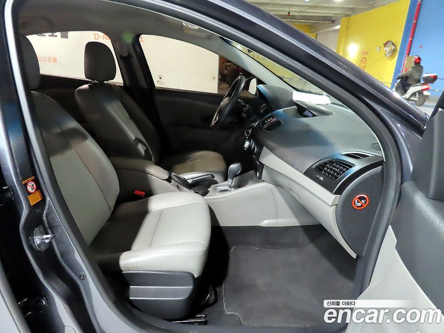 Renault-KoreaSamsung SM3 2011