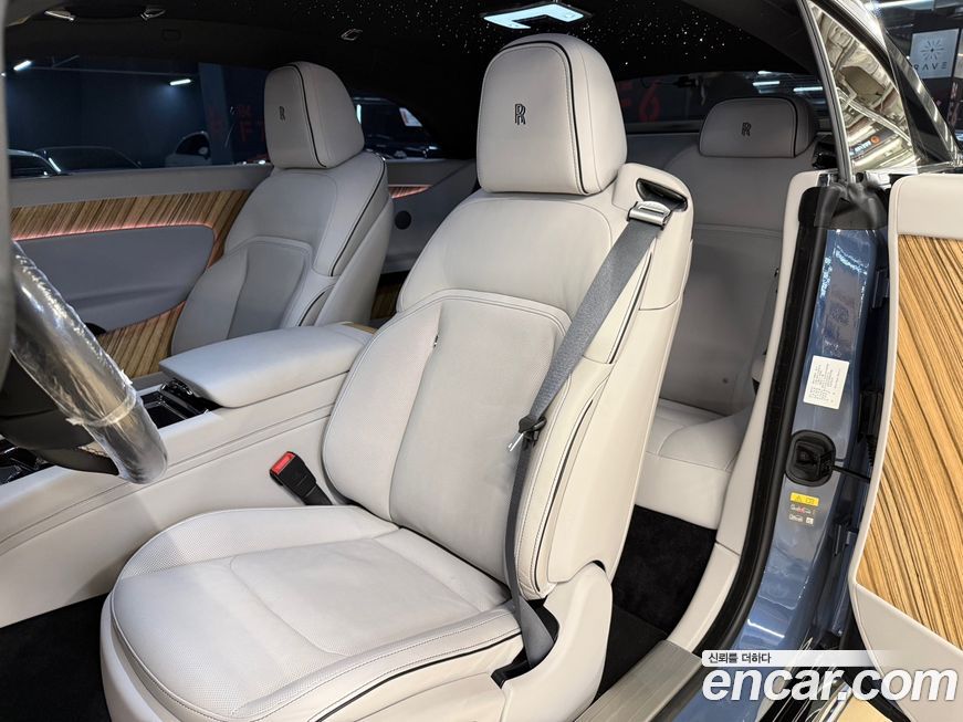 Rolls-Royce Spectre 2024