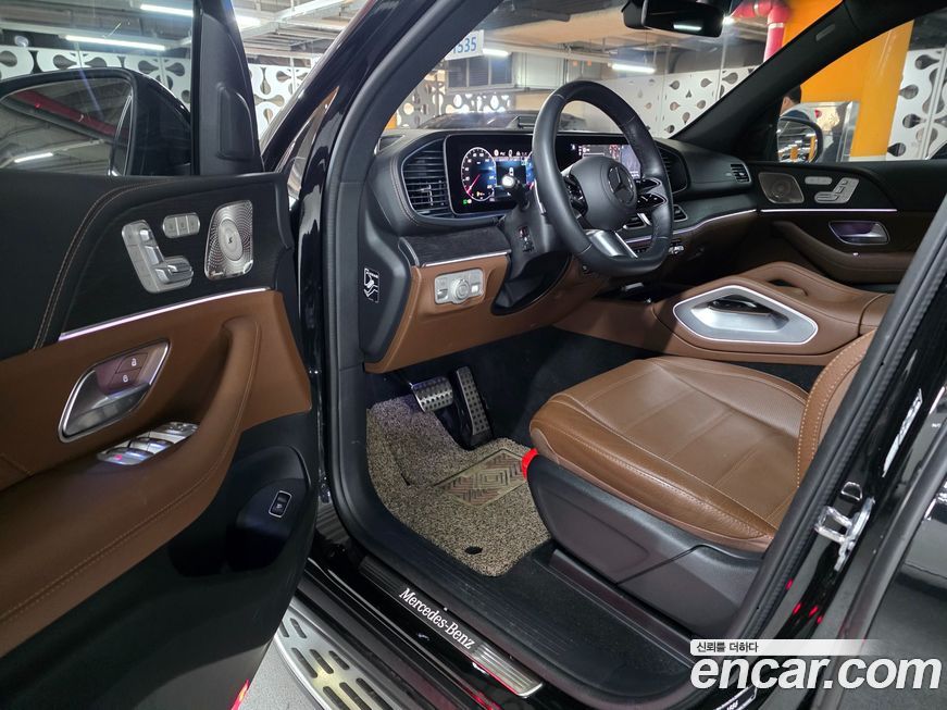 Mercedes-Benz GLS-Class 2025