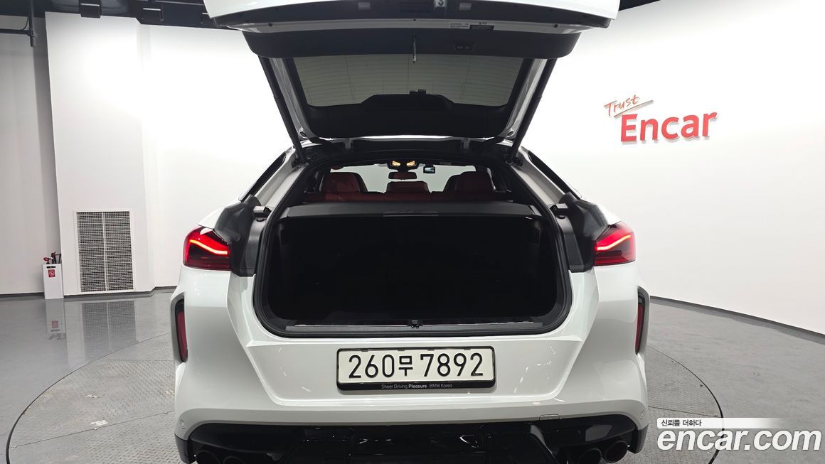 BMW X6M 2025