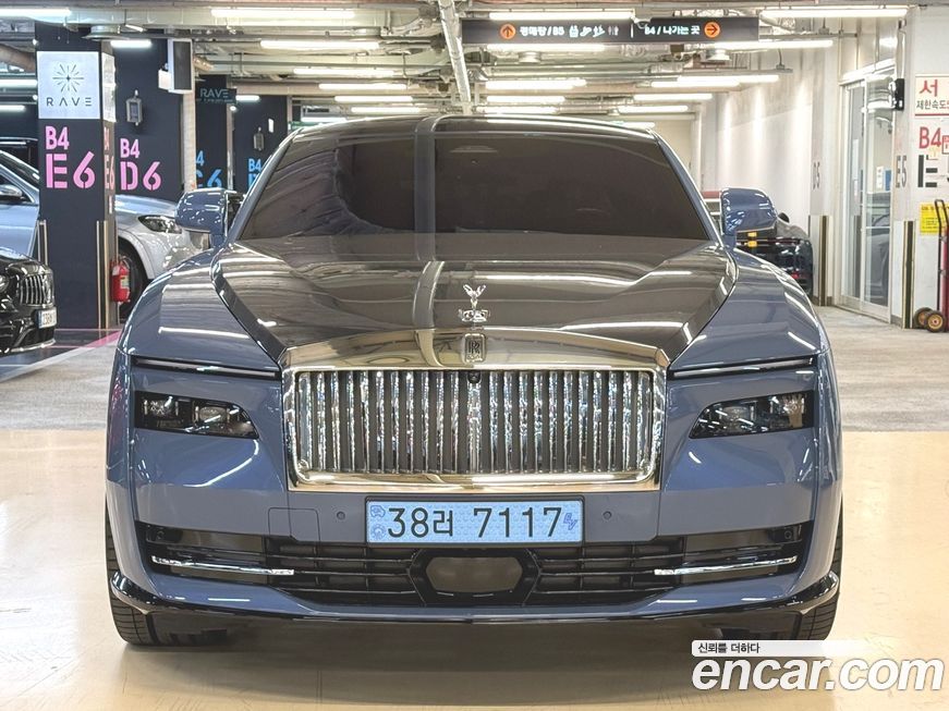 Rolls-Royce Spectre 2024