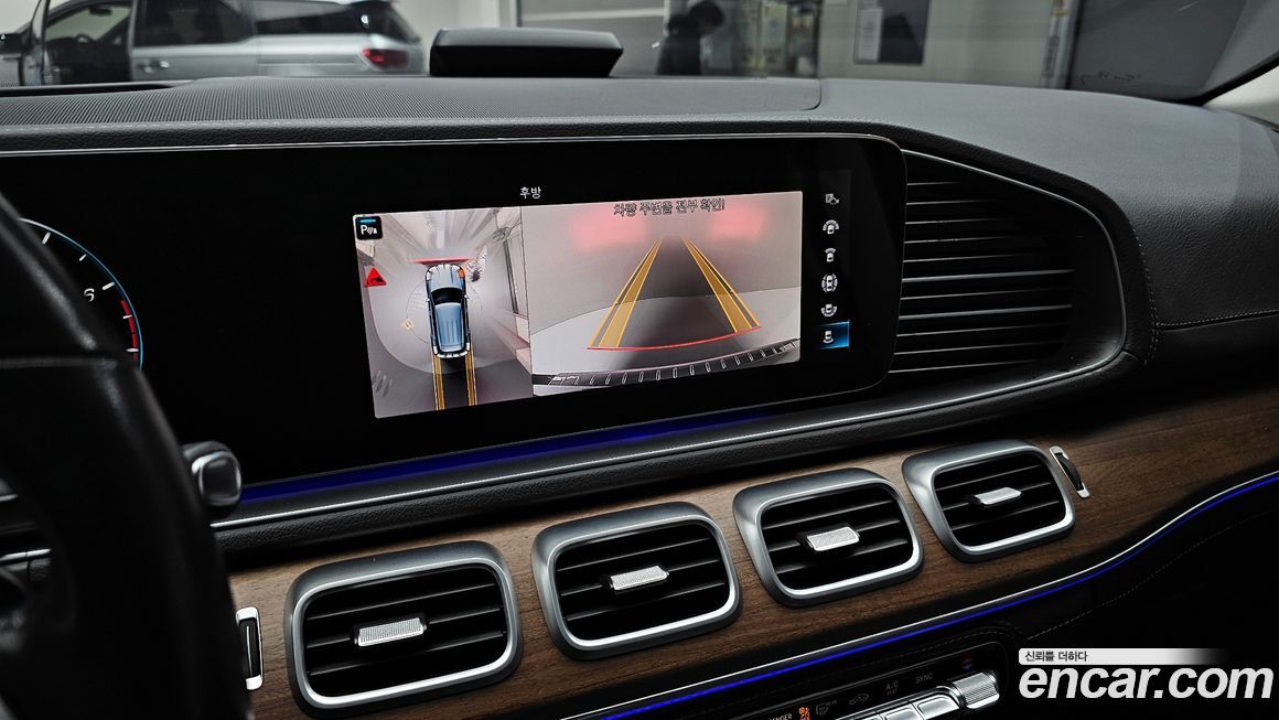 Mercedes-Benz GLE-Class 2021