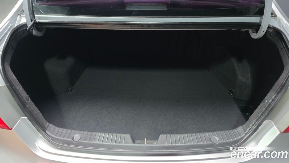 Hyundai Sonata 2010