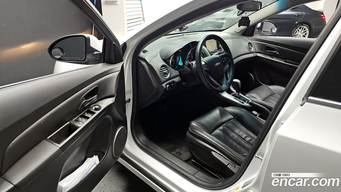 ChevroletGMDaewoo Cruze 2013