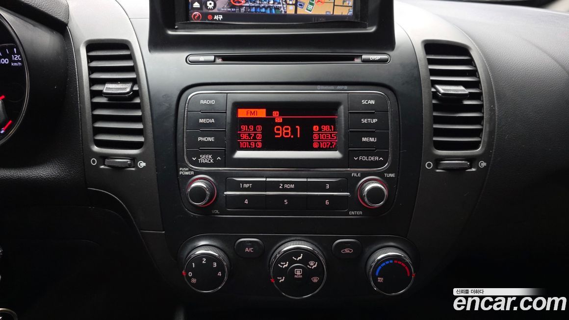 Kia K3 2015