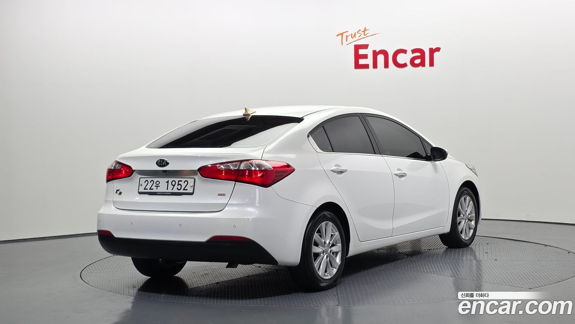 Kia K3 2013