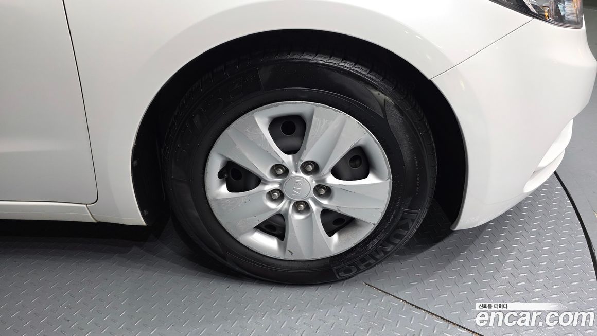 Kia K3 2015