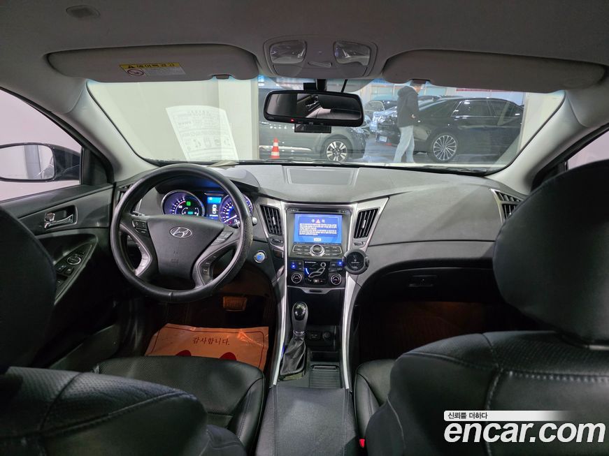 Hyundai Sonata 2012