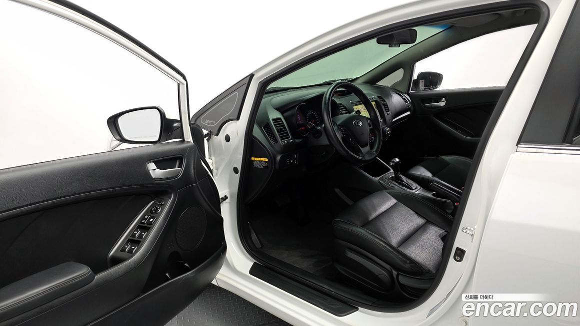 Kia K3 2013