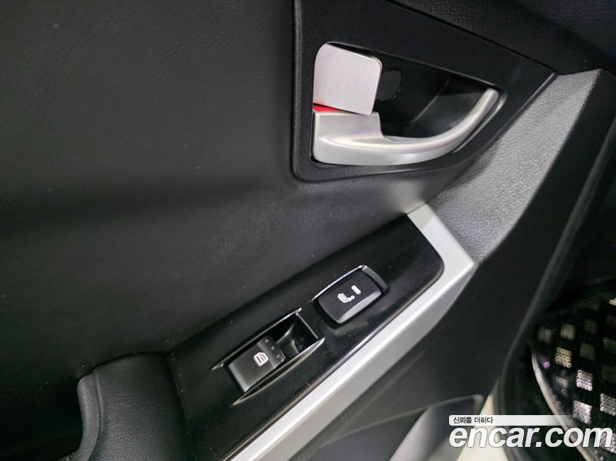 KG_Mobility_Ssangyong KORANDO 2016