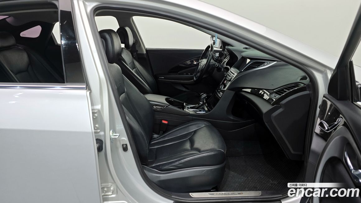 Hyundai Grandeur 2015