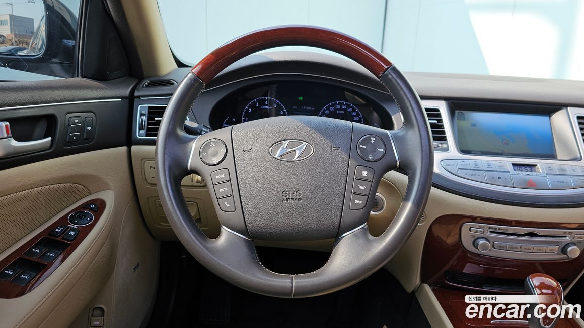 Hyundai Genesis 2014