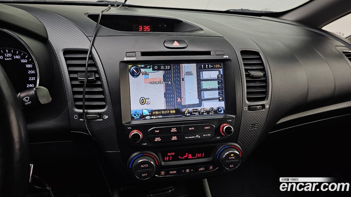 Kia K3 2016