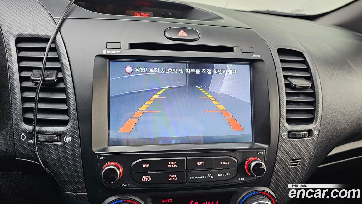 Kia K3 2016