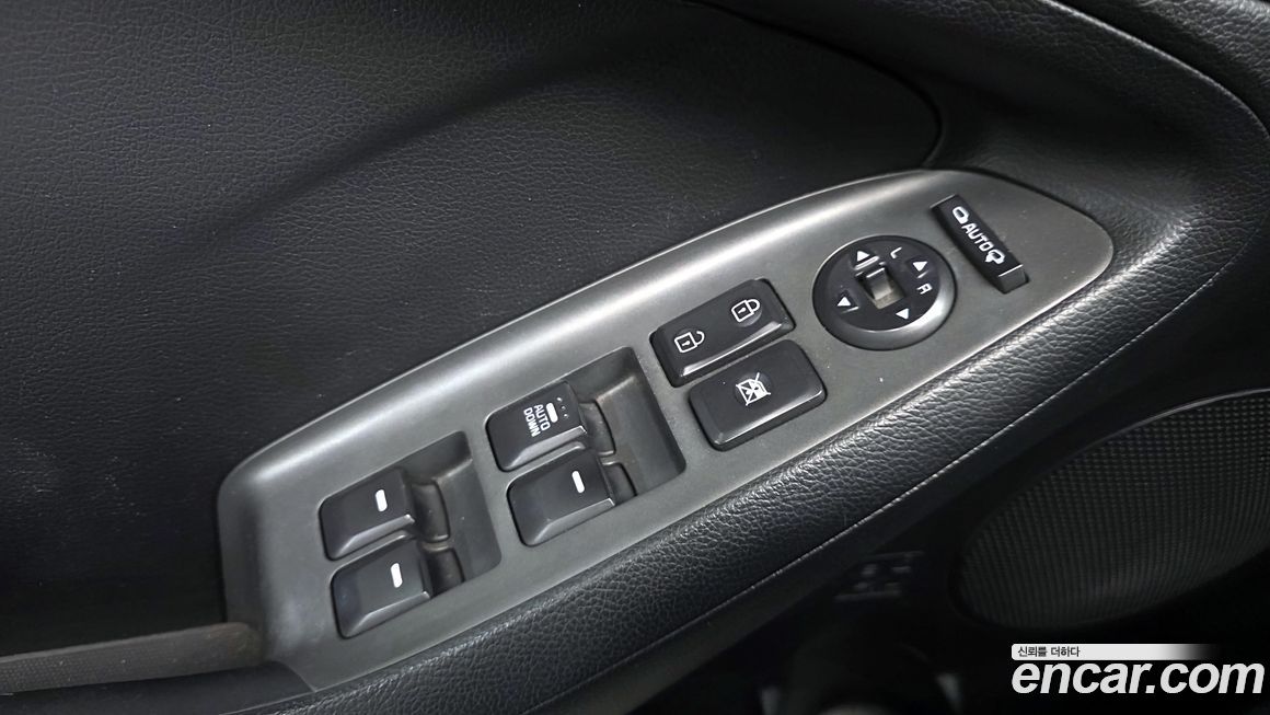 Kia K3 2016