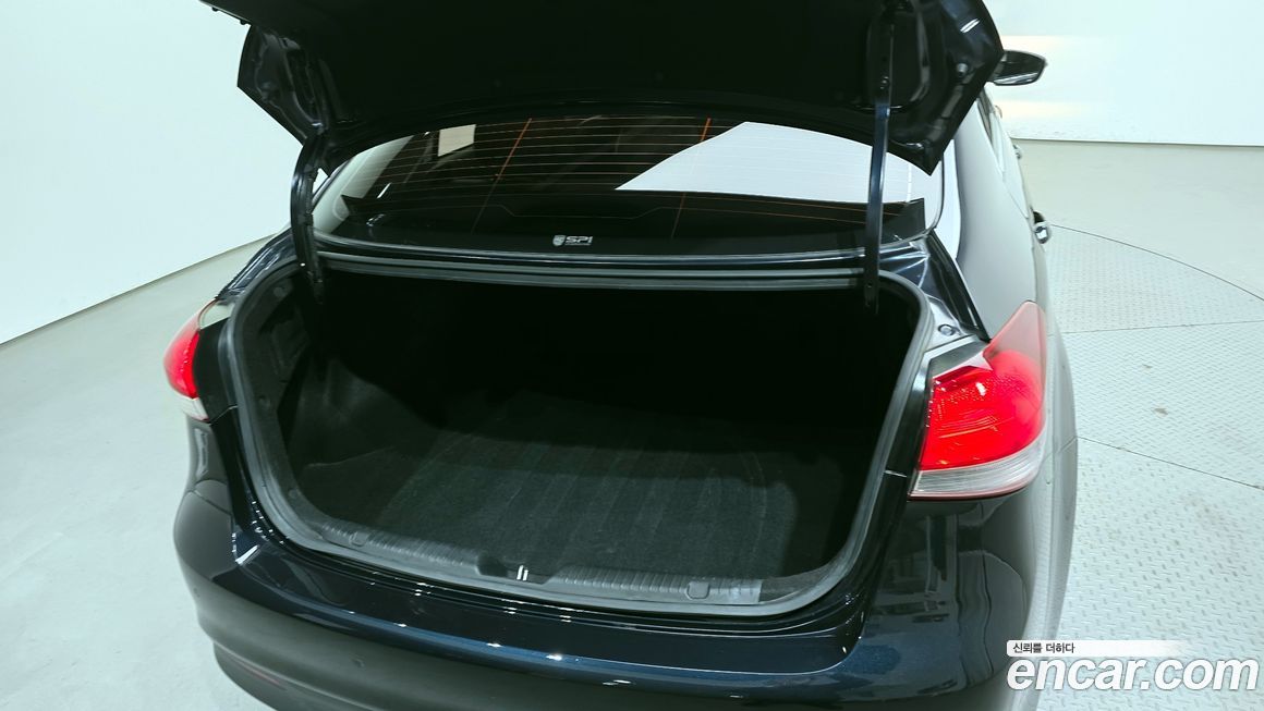 Kia K3 2016