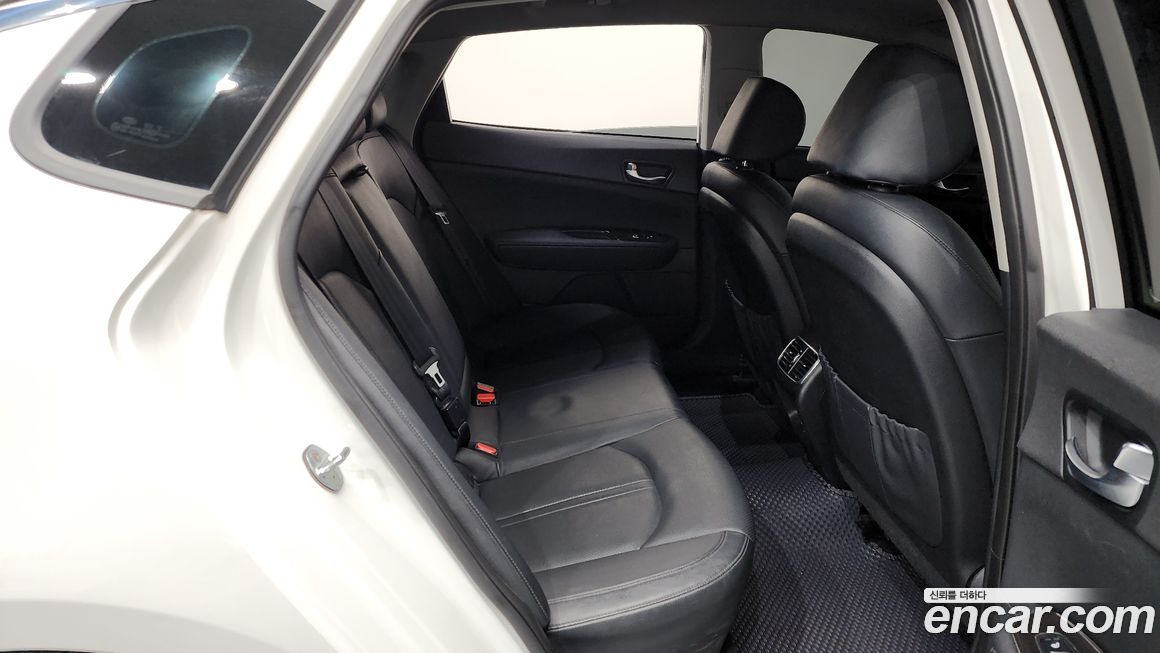 Kia K5 2016