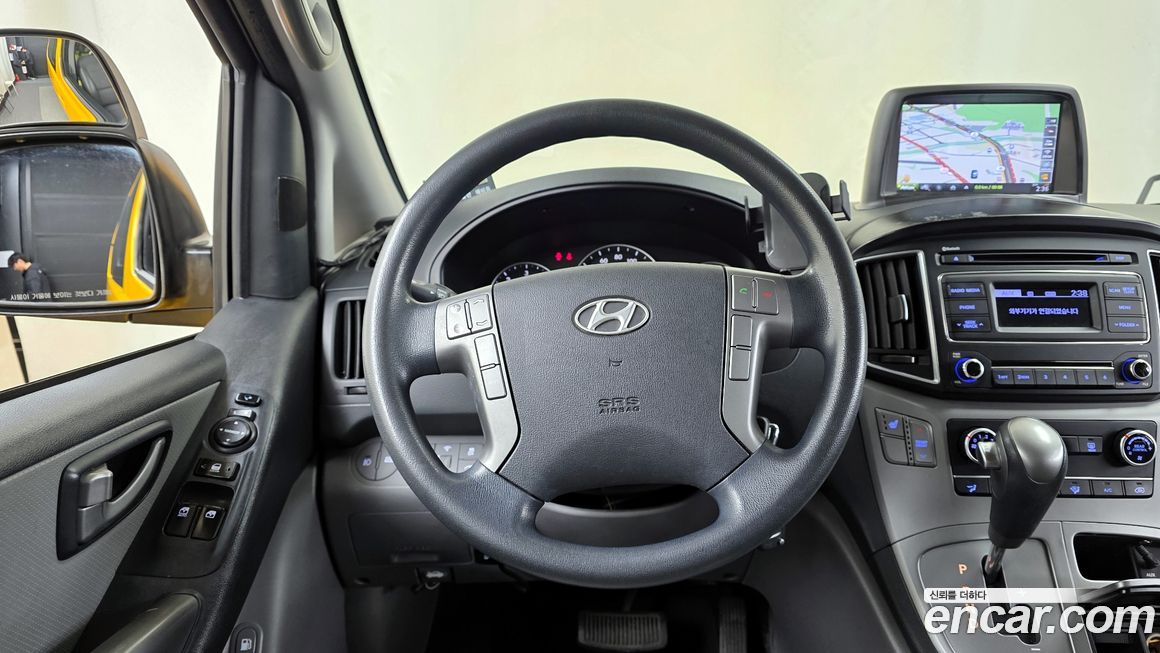 Hyundai Starex 2016