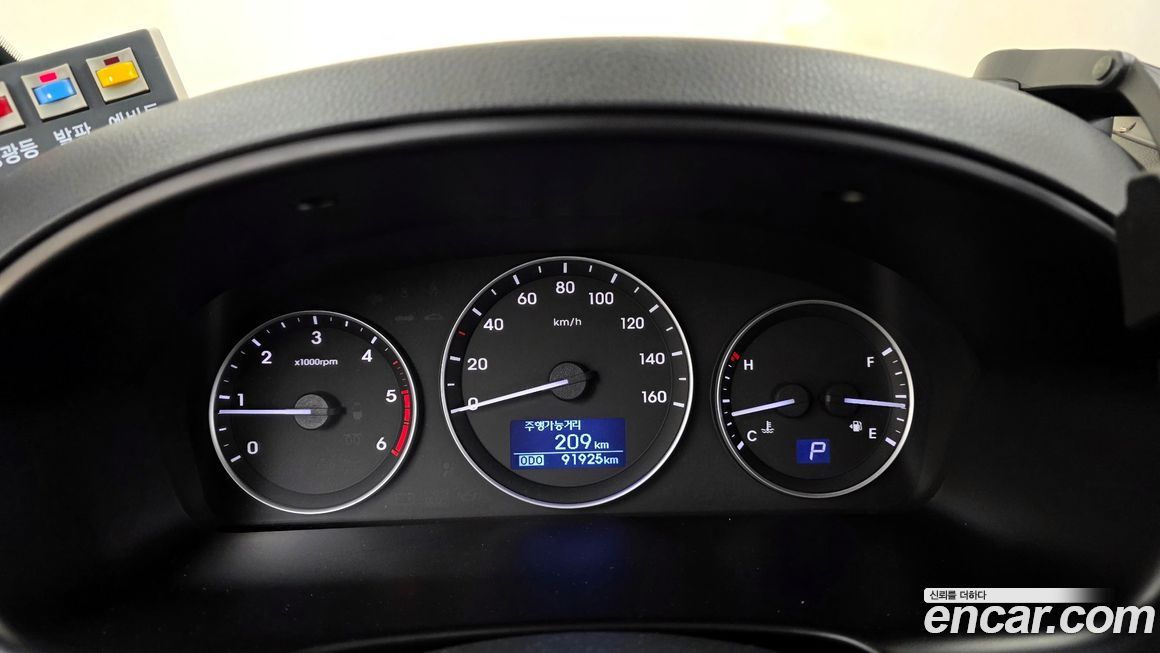 Hyundai Starex 2016