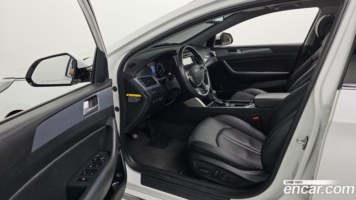 Hyundai Sonata 2016