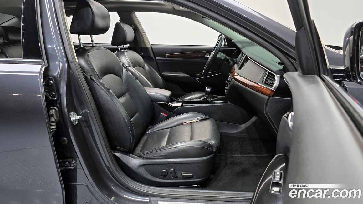 Kia K7 2016