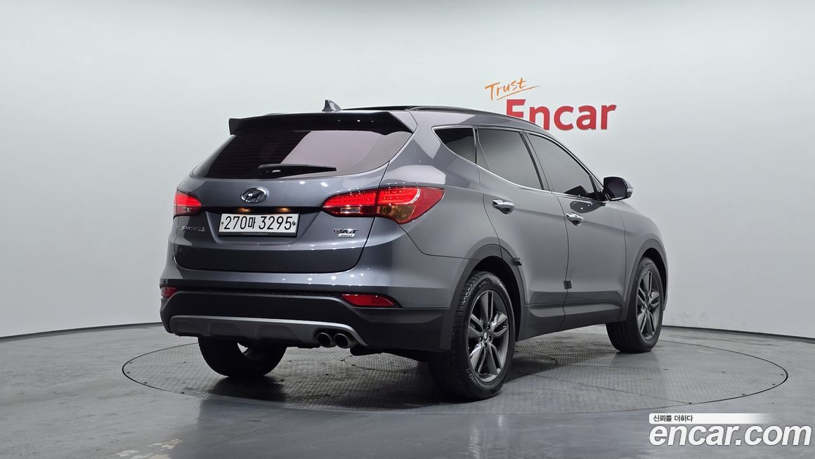 Hyundai Santafe 2015