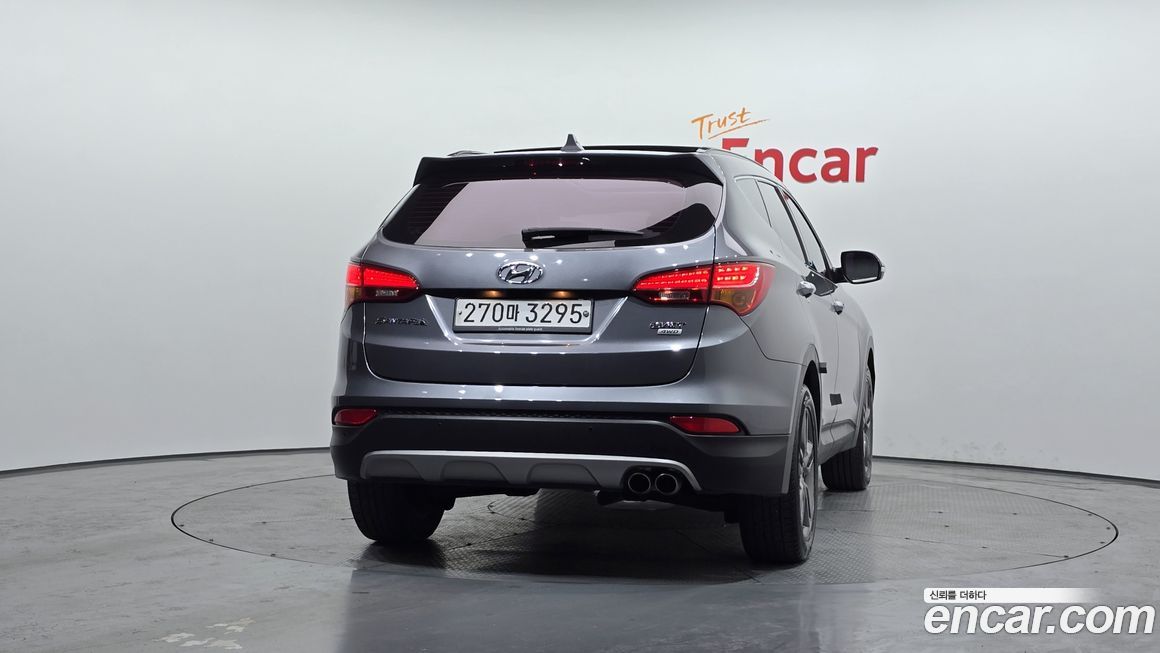 Hyundai Santafe 2015