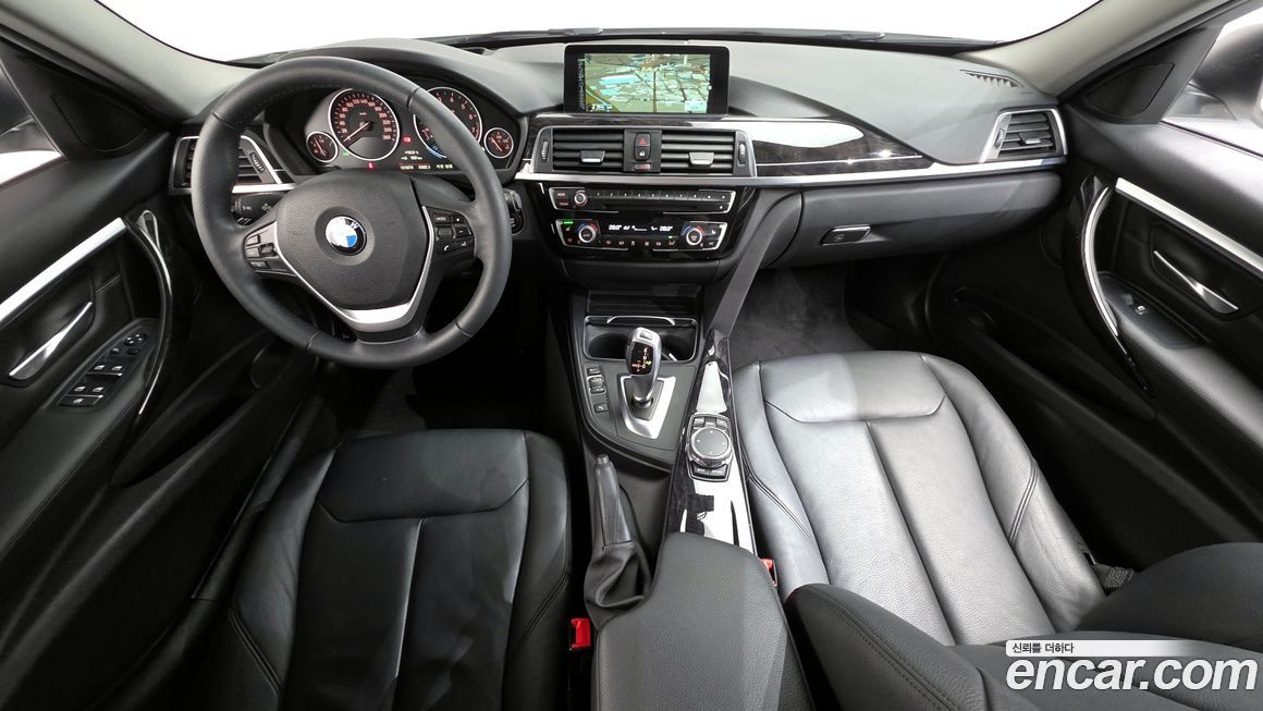 BMW 3-Series 2016
