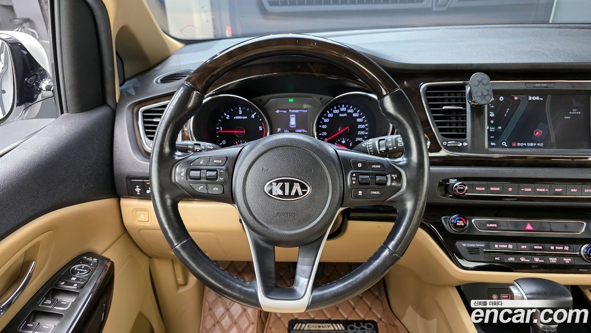 Kia Canival 2019