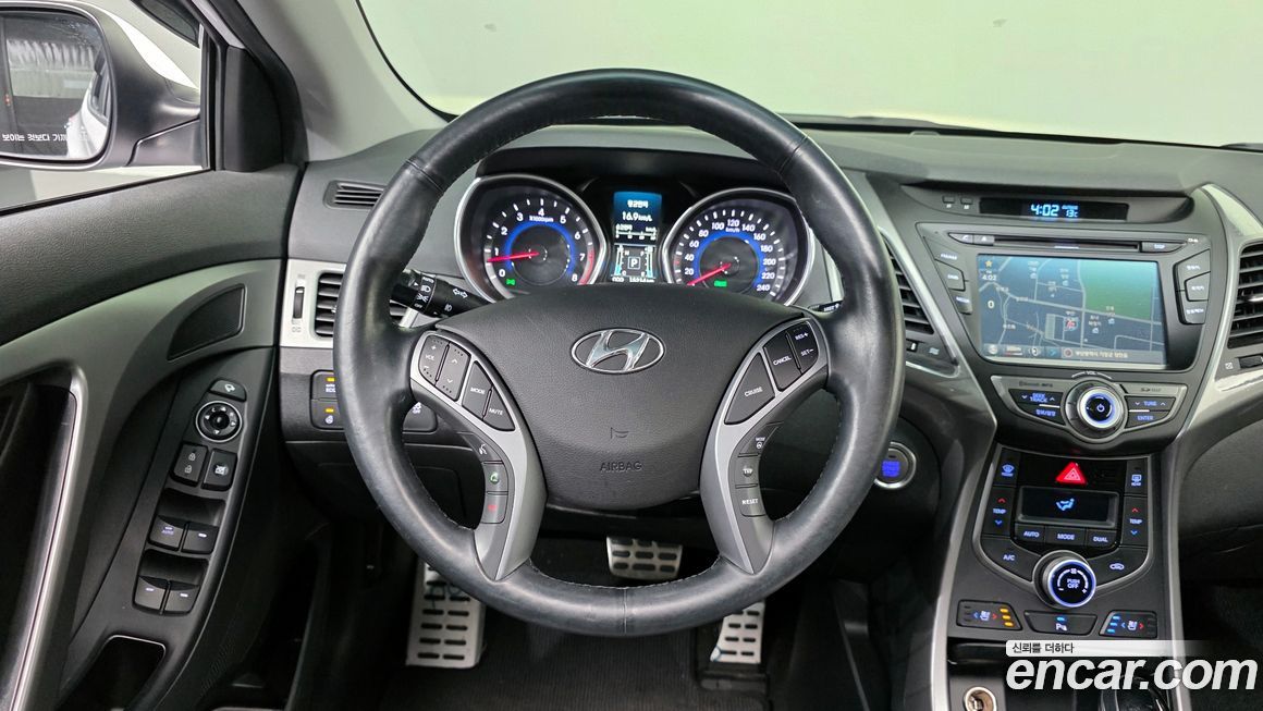 Hyundai AVANTE 2015