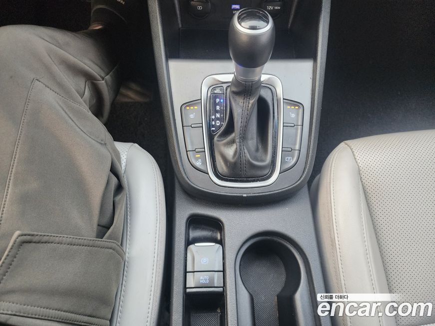 Hyundai Kona 2021