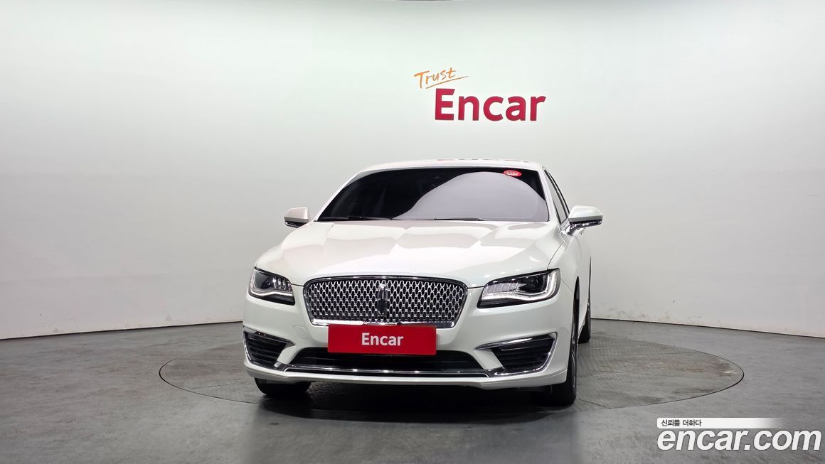 Lincoln MKZ 2020
